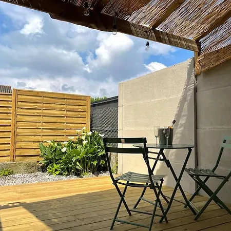 La Parenthese Amoureuse Апартаменты Понторсон